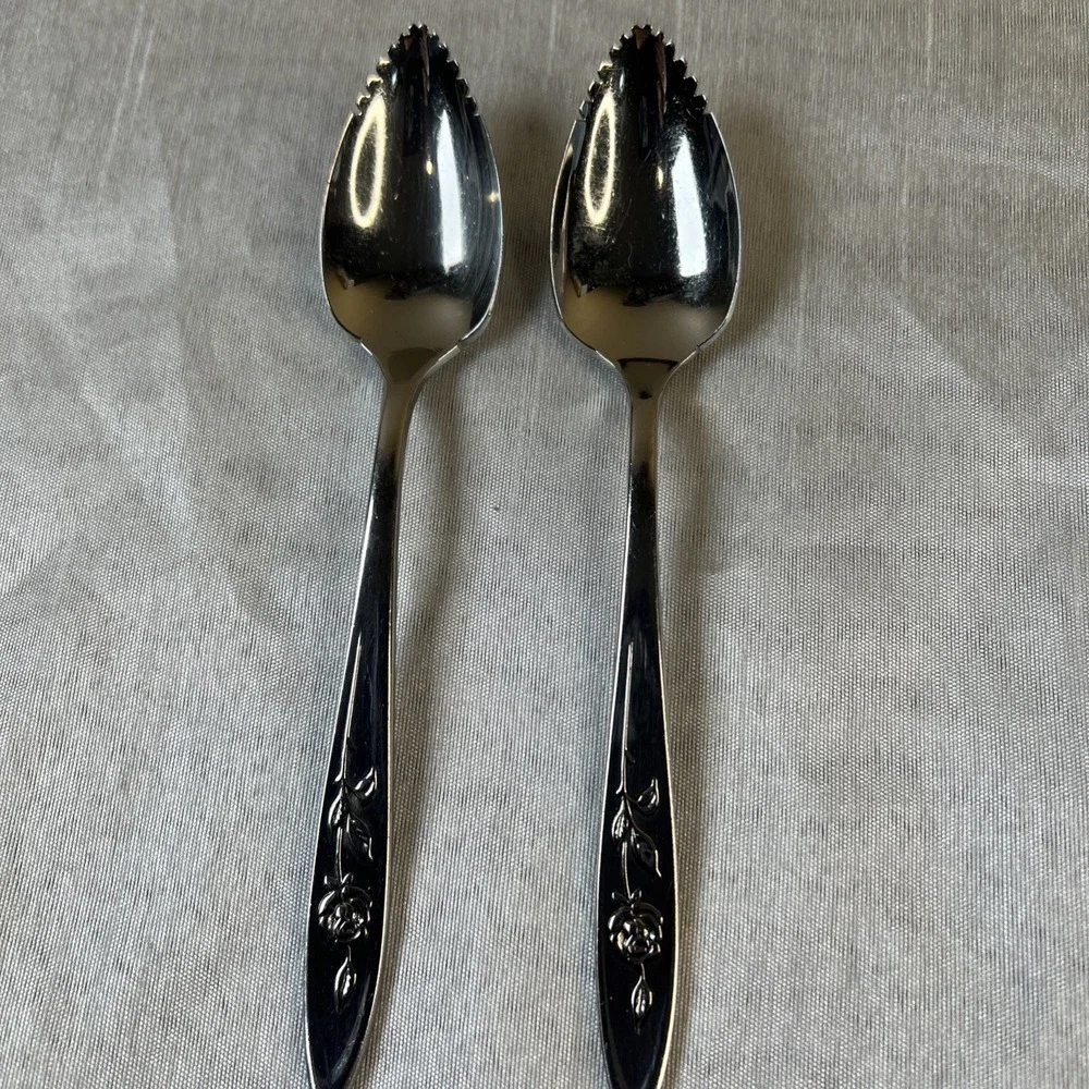 ONEIDA Stainless Community MY ROSE Flatwear- 2 Grapefruit Spoons- USA Made